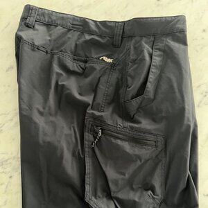MK-Mountain Khakis - 42 - Black Cargo Shorts